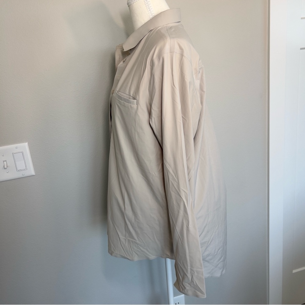 Athleta Urbanite Shirt Top Medium! - Picture 7 of 11